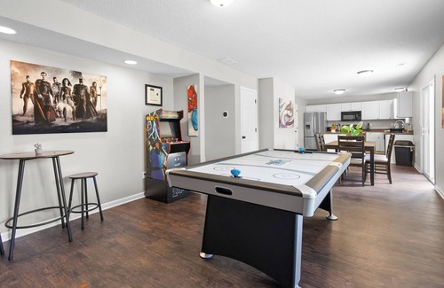 Avon House | Extended Stay Avon FHS Rental