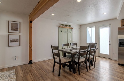 Lehi House | Extended Stay Comfort at Lehi Coop! Pets Welcome!