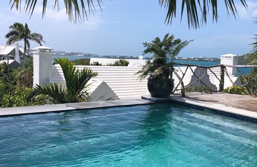 Hamilton Parish House | Extraordinary Bermuda retreat w/large cave, panoramic pool and viewing deck.
