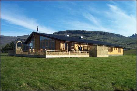 Stoovarfjorour House | Eyjar Fishing Lodge