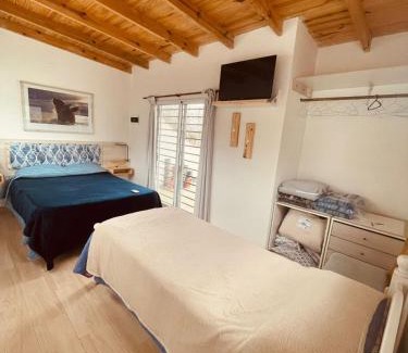 El Jaguel Apartment | Ezeiza 3 departamento privado a 15 minutos del aeropuerto hasta 7 personas OPCIONAL TRANFER DESDE Y HACIA EL AEROPUERTO DE EZEIZA LAS 24 HORAS pet friendly conexion con Aeroparque