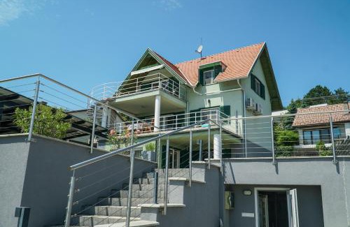 Balatonalmadi Apartment | Fügefa Apartman