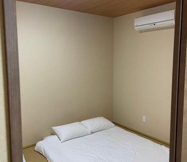 Nishinari Apartment | F House TENNOJI Sano