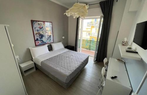 Rione Alto House | F.Rooms Napoli