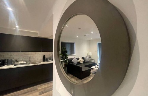 Roath Apartment | F1 - 175 Newport Road · Newly Built 2 Bedroom Apartment with Free Parking