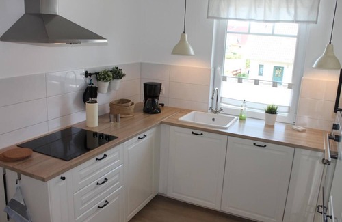 Born auf dem Darss Apartment | F86 - balcony, close to the Bodden, Baltic Sea 6 km away, WLAN, bicycle shed