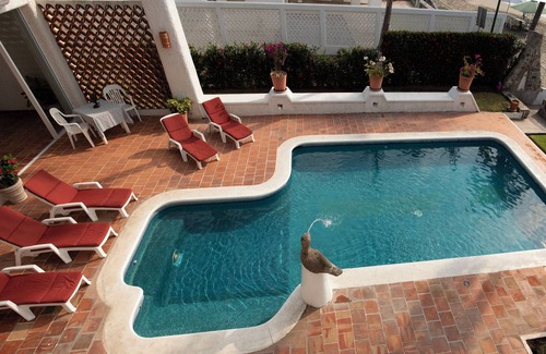 Manzanillo Villa | Fab Beachfront, 4-bedroom villa in Club Santiago, Manzanillo! CAD accepted!