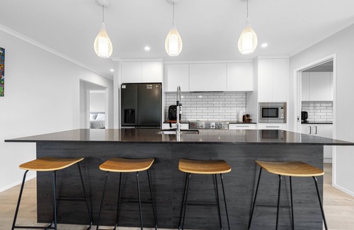 Richmond Downs House | Fab Family Getaway - Waihi Beach Holiday Home