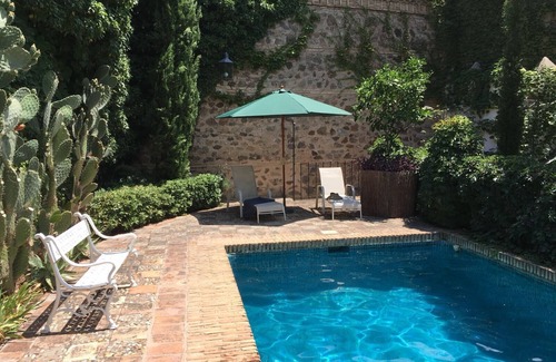 Toledo City Center House | FAB PALACE WITH IMPRESSIVE VIEWS, GARDEN, POOL BEHIND TOLEDO CATHEDRAL