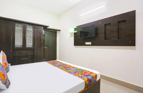 Sigra Hotel | FabExpress Aditya Guest House