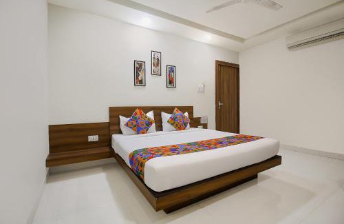 Bhopal Hotel | FabExpress Comfort Stay I