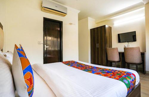 Chittaranjan Hotel | FabExpress JPM The Grand Bella - Nr Nehru Place Market