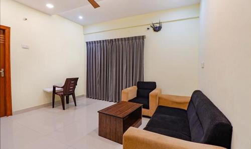 Hennur Hotel | FabExpress Kings Suites