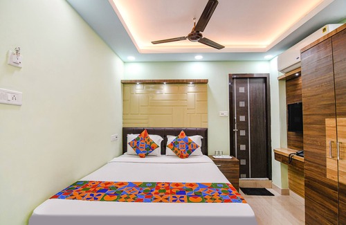 Chinar Park Hotel | Fabexpress Laxmi Inn