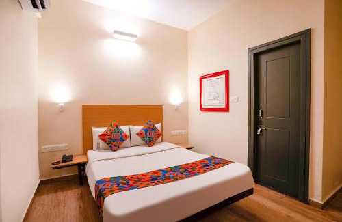 Bengaluru Hotel | FabExpress Royal Sterling - Nr Manyata Tech Park