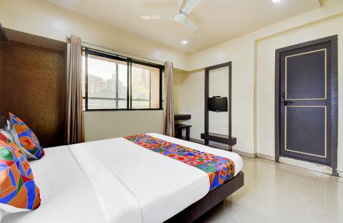 Pune Hotel | FabExpress Sun n Shine