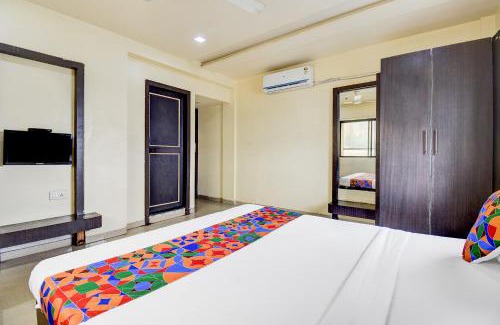 Pune Hotel | FabExpress Sun n Shine