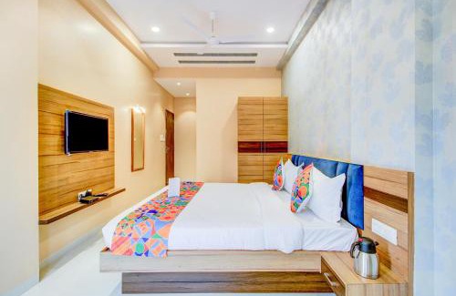Jagatpura Hotel | FabHotel 7th Crossing Malviya Nagar