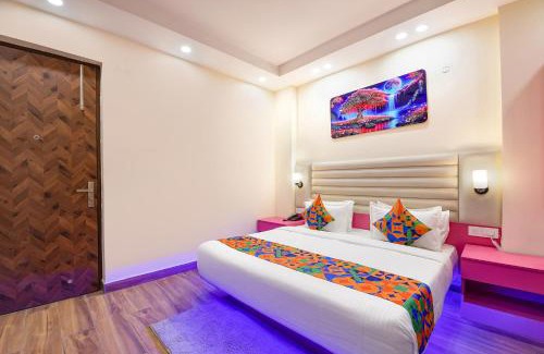 Kaushambi Hotel | FabHotel Angel Pink The Premium
