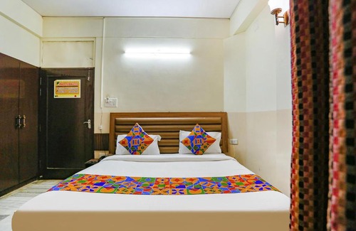 Kanpur Hotel | FabHotel Ashoka Inn