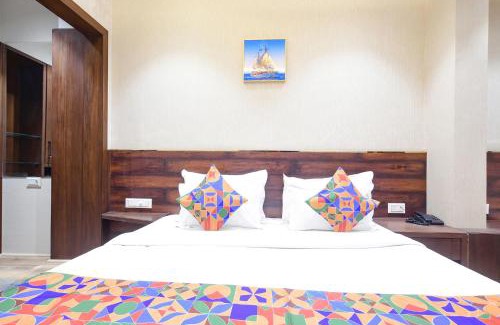 Indore Hotel | FabHotel Awadhvue