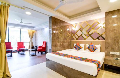 Ballygunge Hotel | FabHotel Ballygunge Luxury - Behind Punjab Club