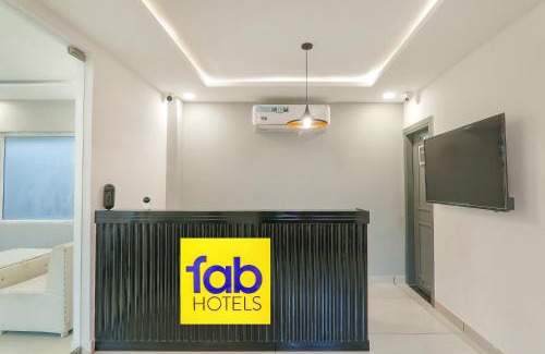 Gomti Nagar Hotel | FabHotel BSA
