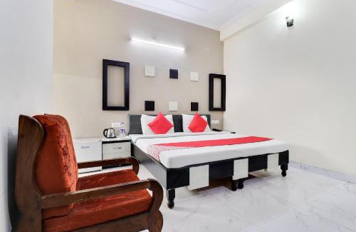 Etawah Hotel | FabHotel Chaudhary Palace