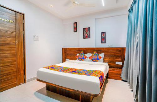 Thergaon Hotel | FabHotel Crystal Inn - Nr Suvarndeep Chowk