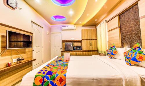 Koramangala Hotel | FabHotel Emara Boutique - Near Koramangala