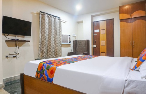 Kalyani Nagar Hotel | Fabhotel Galaxy Residency