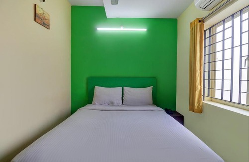 Teynampet Hotel | FabHotel Green Tree Inn