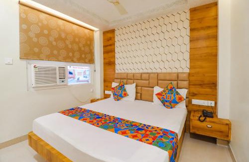 Danapur Hotel | FabHotel Holiday Grand