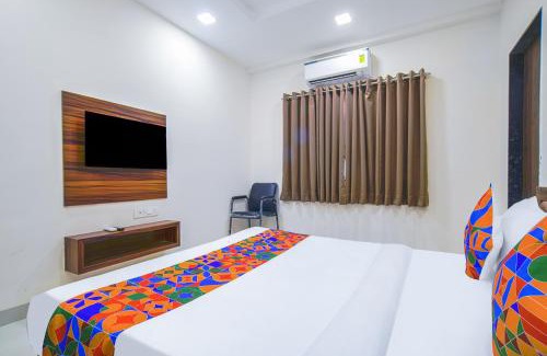 Indore Hotel | FabHotel J Palace