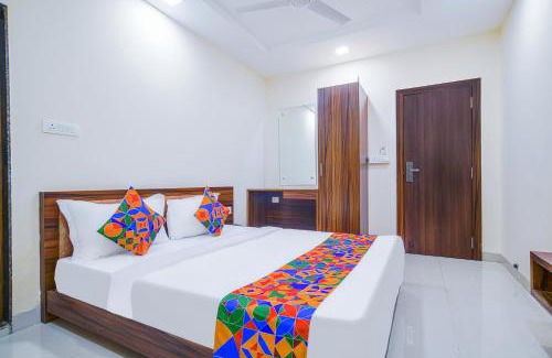 Indore Hotel | FabHotel J Palace
