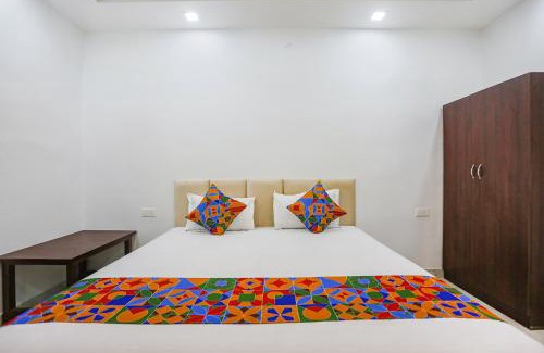 Varanasi Hotel | FabHotel JP Villa