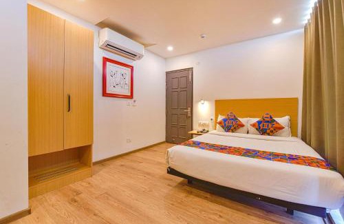Gota Hotel | FabHotel NY Townhouse