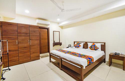 Kachiguda Hotel | FabHotel Prime AM Suites - Nr Yashoda Hospitals