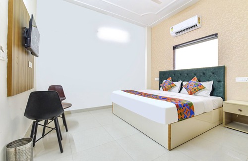 Mohali Hotel | FabHotel Prince 24