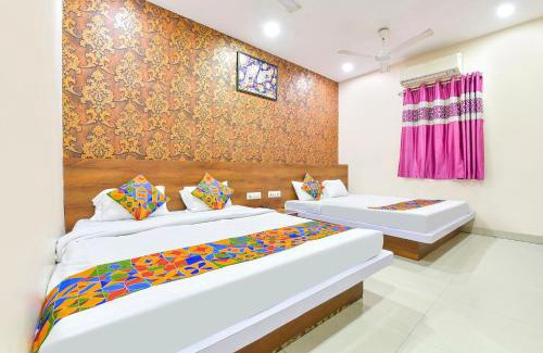 Ujjain Hotel | FabHotel Raghumani Palace