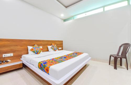 Ujjain Hotel | FabHotel Raghumani Palace