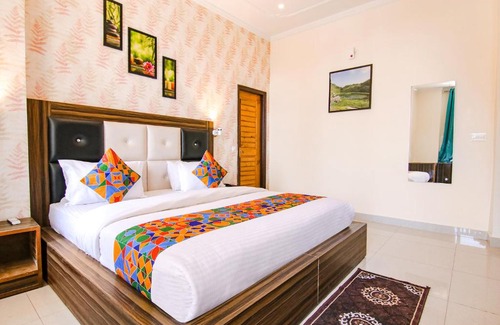 Bhagsu Nag Hotel | FabHotel Rakus Place