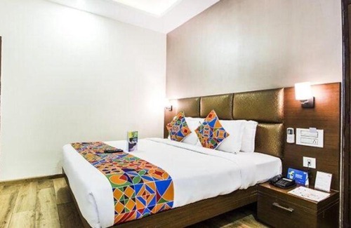 Zirakpur Hotel | FabHotel Royal Plaza
