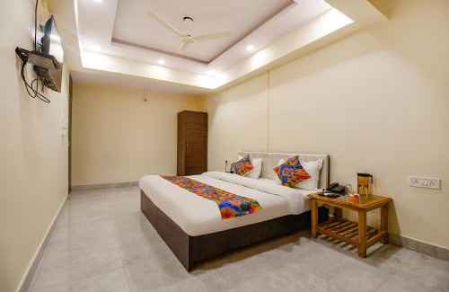 Maharana Pratap Nagar Hotel | FabHotel Sanskar