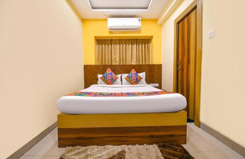 Bhubaneshwar Hotel | FabHotel Seven Inn 30 - Near Care Hospital