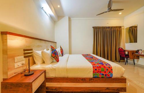 Jayanagar Hotel | FabHotel Shakthi Suites - Nr Jayadeva Hospital