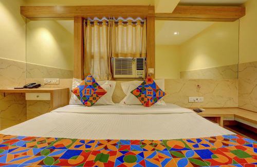 Navi Mumbai Hotel | FabHotel Starwood Residency - Behind BMW Car Showroom