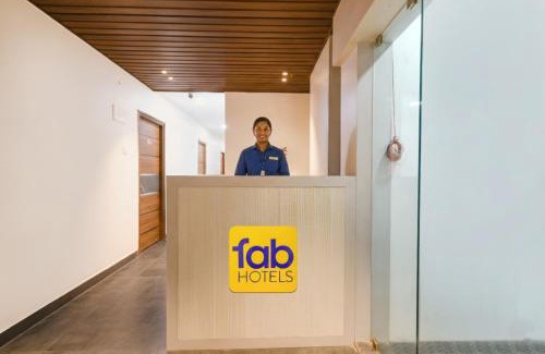 Serilingampally Hotel | FabHotel Yendluri's Abode
