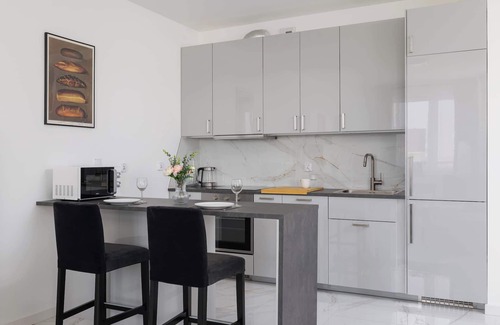 Grzegorzki Apartment | Fabryczna 5B Cracow | Modern Apartment | Balcony | Parking