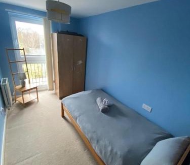 West Pilton Apartment | Fabulous 3 Bedroom Flat